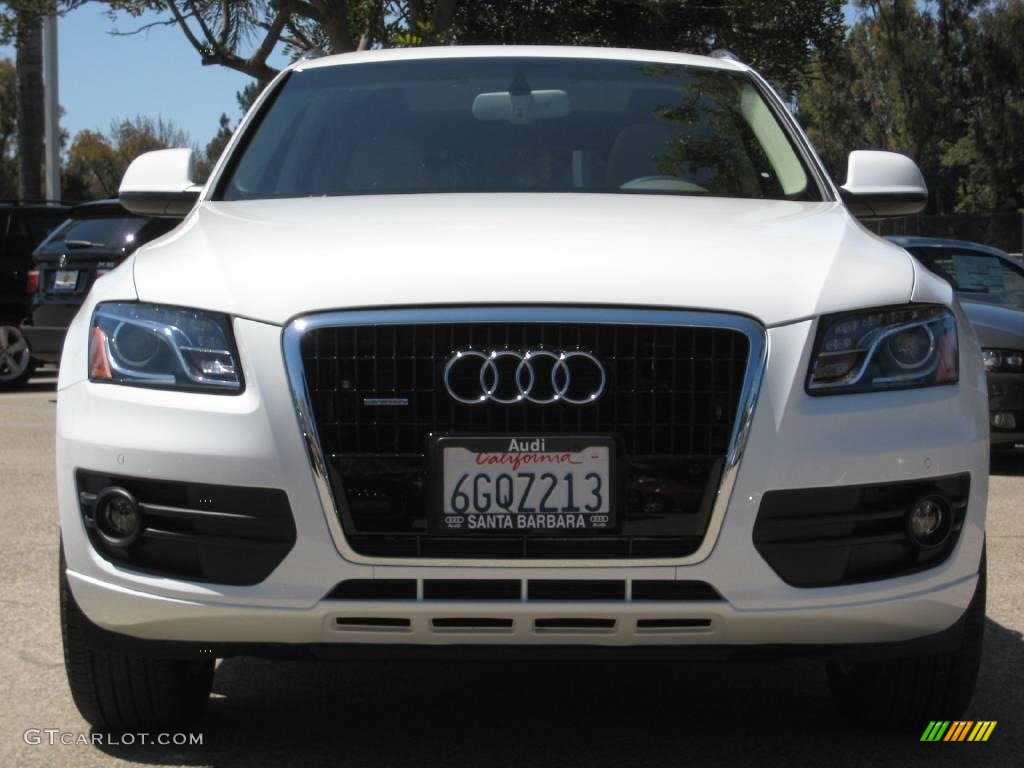 2009 Q5 3.2 Premium quattro - Ibis White / Cardamom Beige photo #5