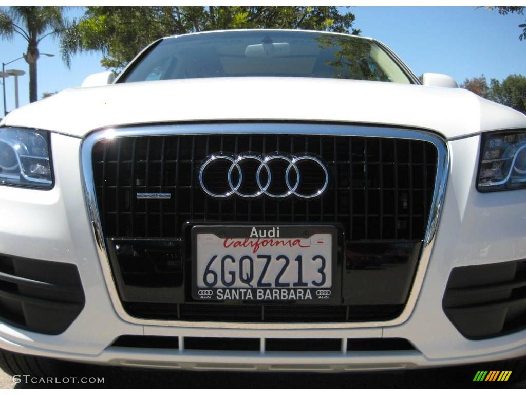 2009 Q5 3.2 Premium quattro - Ibis White / Cardamom Beige photo #12