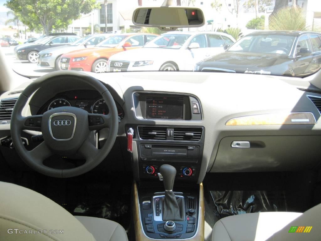 2009 Q5 3.2 Premium quattro - Ibis White / Cardamom Beige photo #16