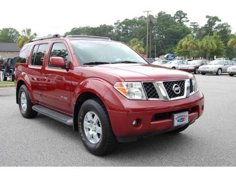 2005 Nissan pathfinder se specs