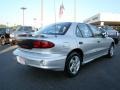 2002 Ultra Silver Metallic Pontiac Sunfire SE Sedan  photo #3