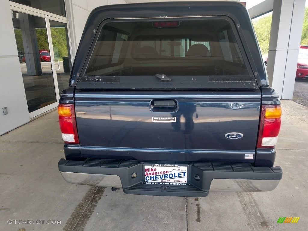 1999 Ranger XLT Regular Cab - Black Clearcoat / Medium Graphite photo #5