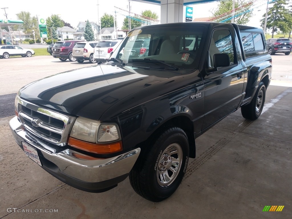 1999 Ranger XLT Regular Cab - Black Clearcoat / Medium Graphite photo #9