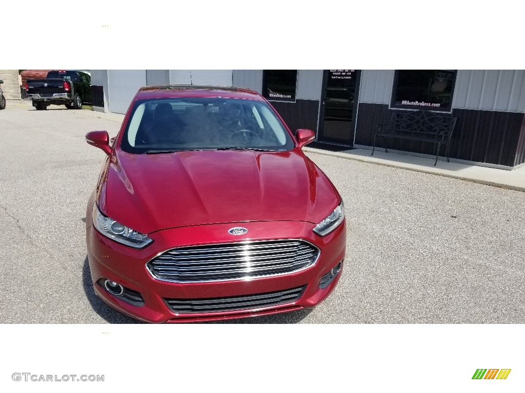 2015 Fusion SE - Ruby Red Metallic / Charcoal Black photo #3