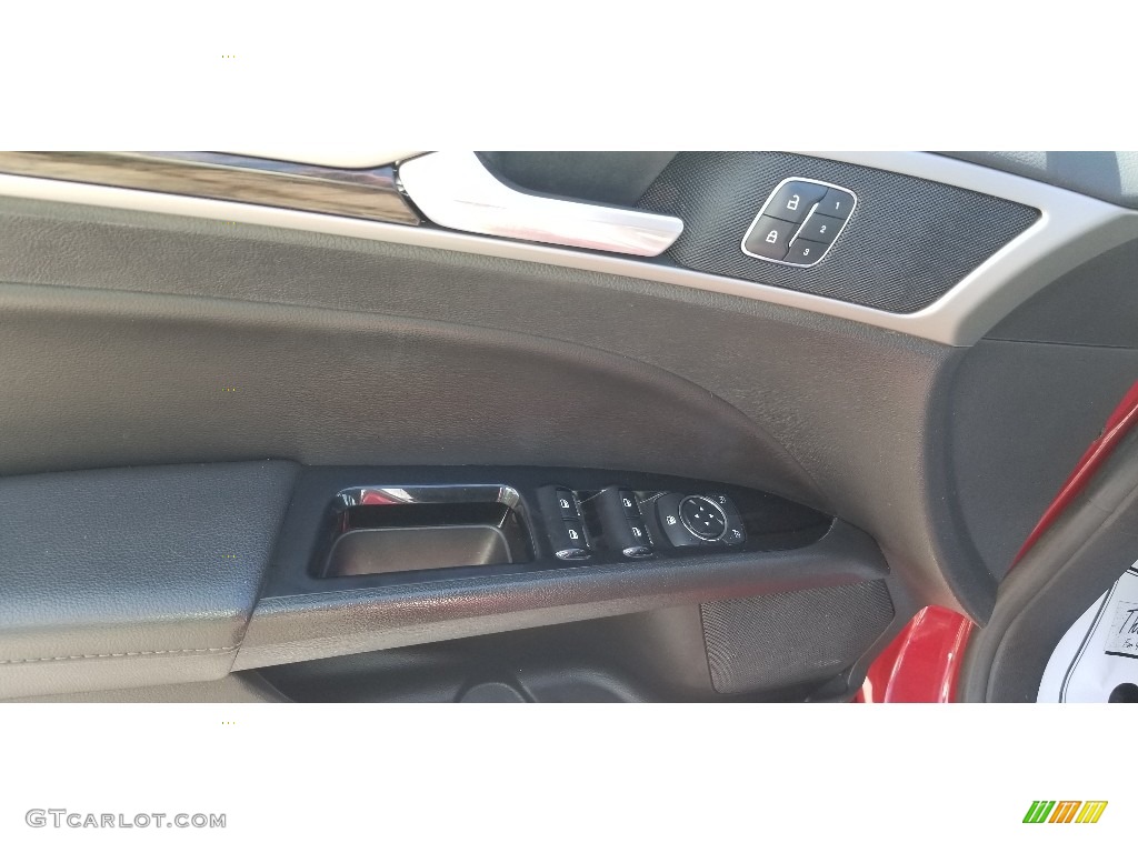 2015 Fusion SE - Ruby Red Metallic / Charcoal Black photo #14
