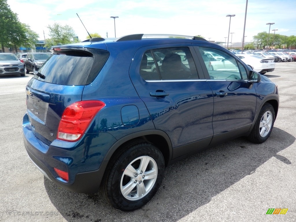 2020 Trax LT - Pacific Blue Metallic / Jet Black photo #4