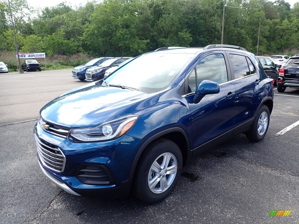 2020 Trax LT AWD - Pacific Blue Metallic / Jet Black photo #1