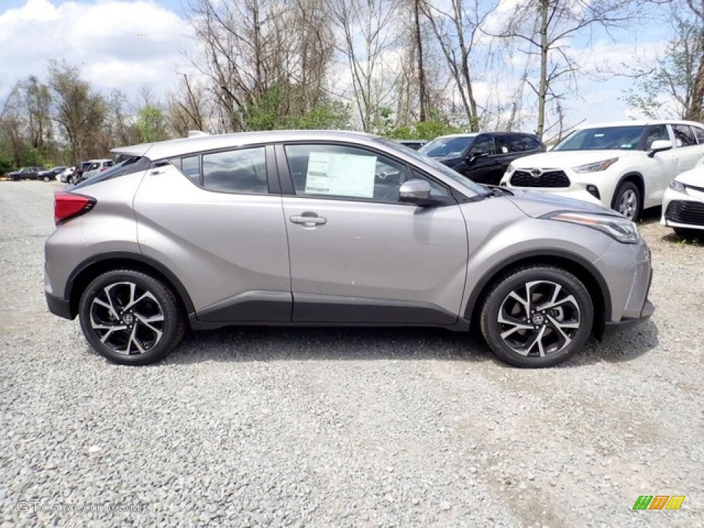 2020 C-HR LE - Silver Knockout Metallic / Black photo #2