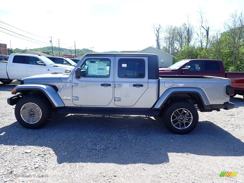 2020 Gladiator Overland 4x4 - Billet Silver Metallic / Black photo #2