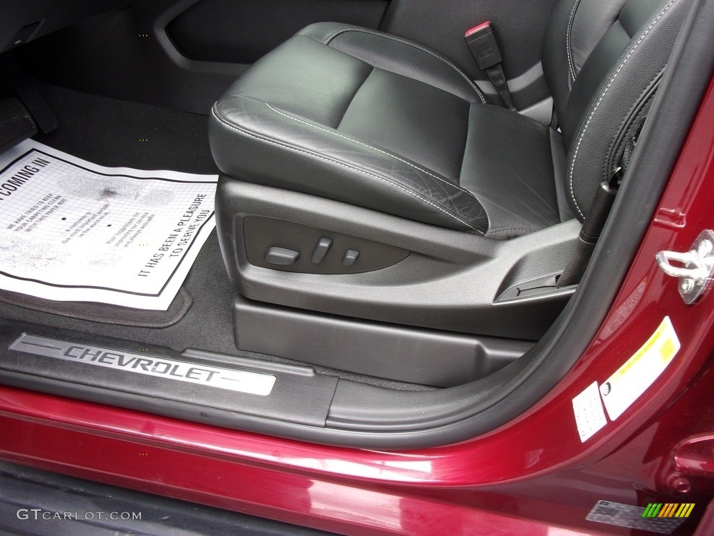 2019 Suburban LT 4WD - Siren Red Tintcoat / Jet Black photo #15