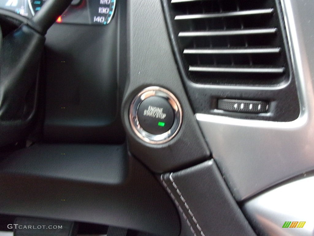 2019 Suburban LT 4WD - Siren Red Tintcoat / Jet Black photo #27
