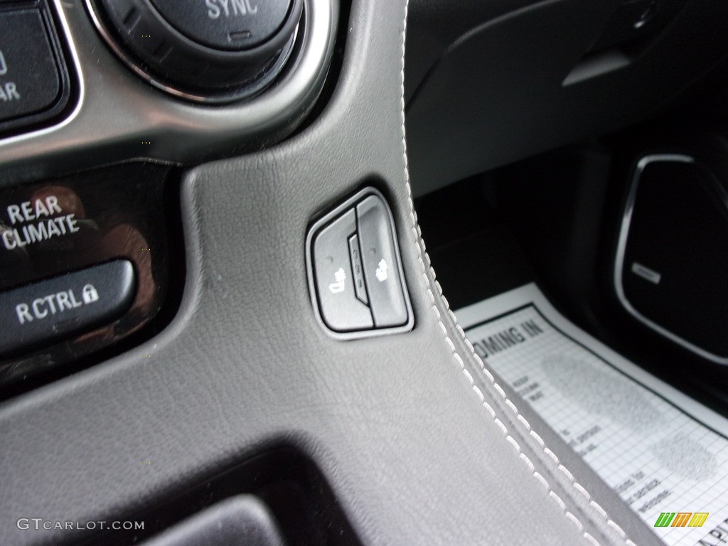 2019 Suburban LT 4WD - Siren Red Tintcoat / Jet Black photo #29