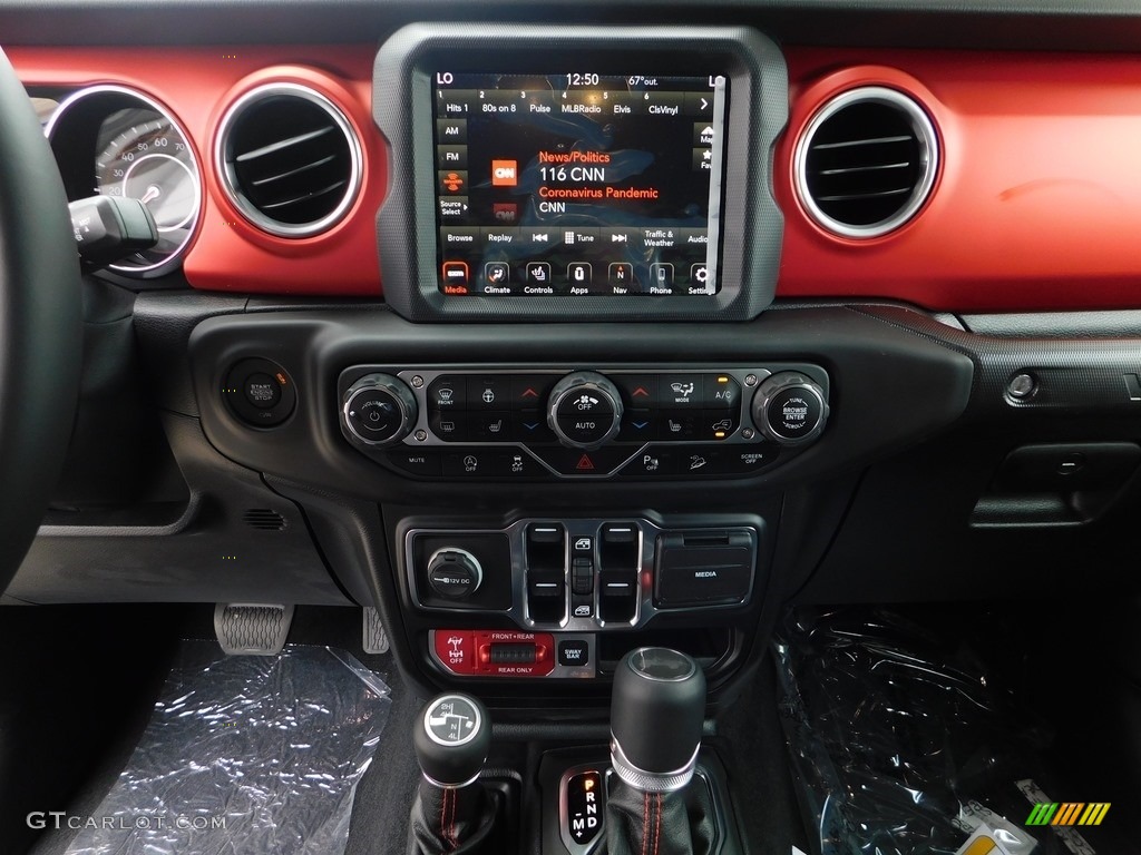 2020 Jeep Wrangler Unlimited Rubicon 4x4 Controls Photo #138187773