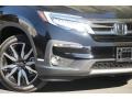 2020 Crystal Black Pearl Honda Pilot Touring  photo #3