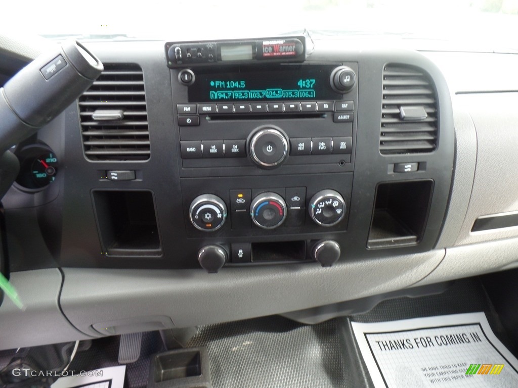 2013 GMC Sierra 1500 Regular Cab 4x4 Controls Photo #138191373