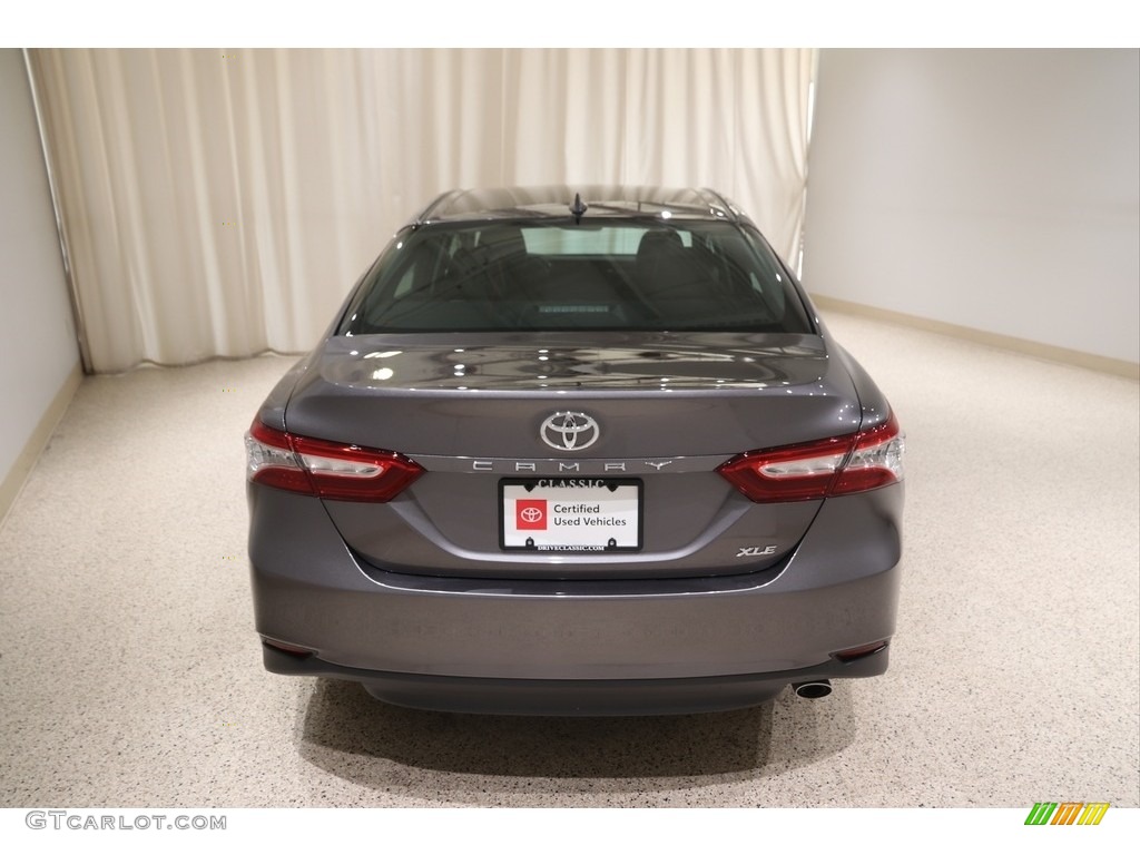 2020 Camry XLE - Predawn Gray Mica / Black photo #14