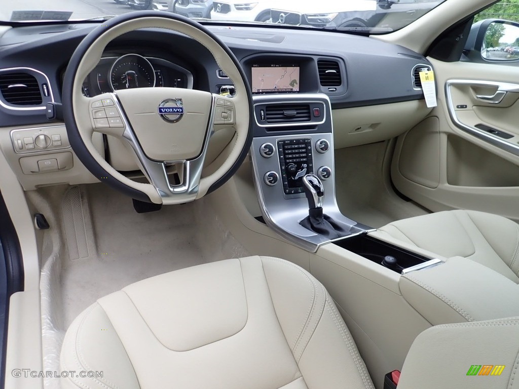Soft Beige Interior 2018 Volvo V60 T5 AWD Dynamic Photo #138193332