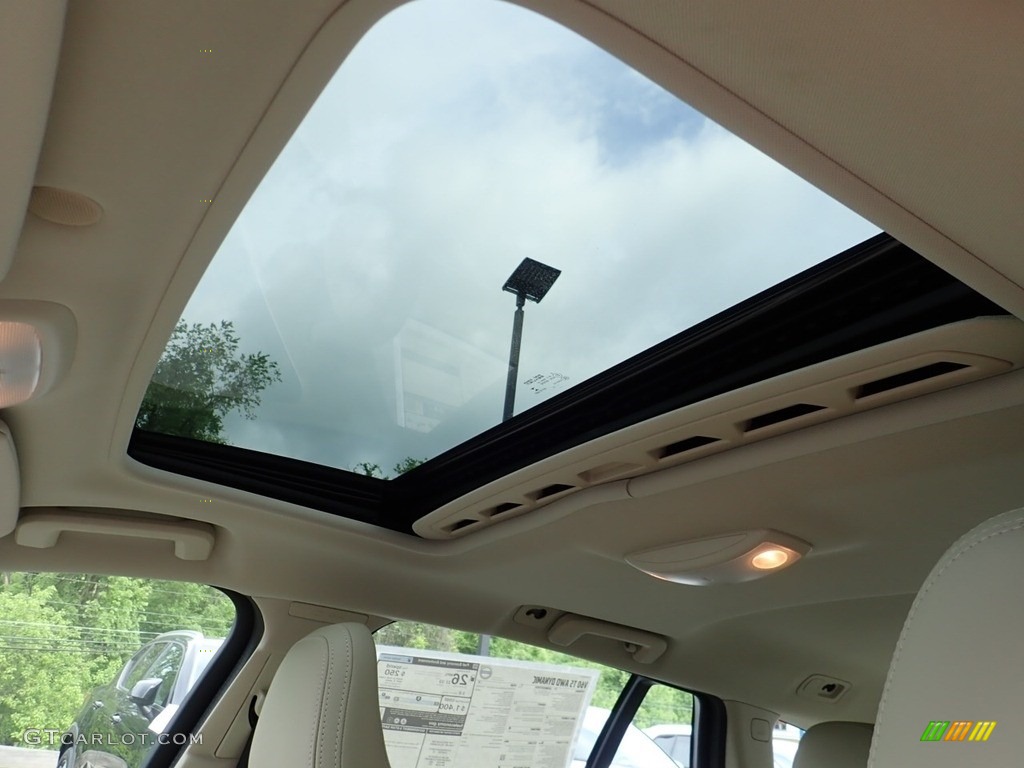2018 Volvo V60 T5 AWD Dynamic Sunroof Photos