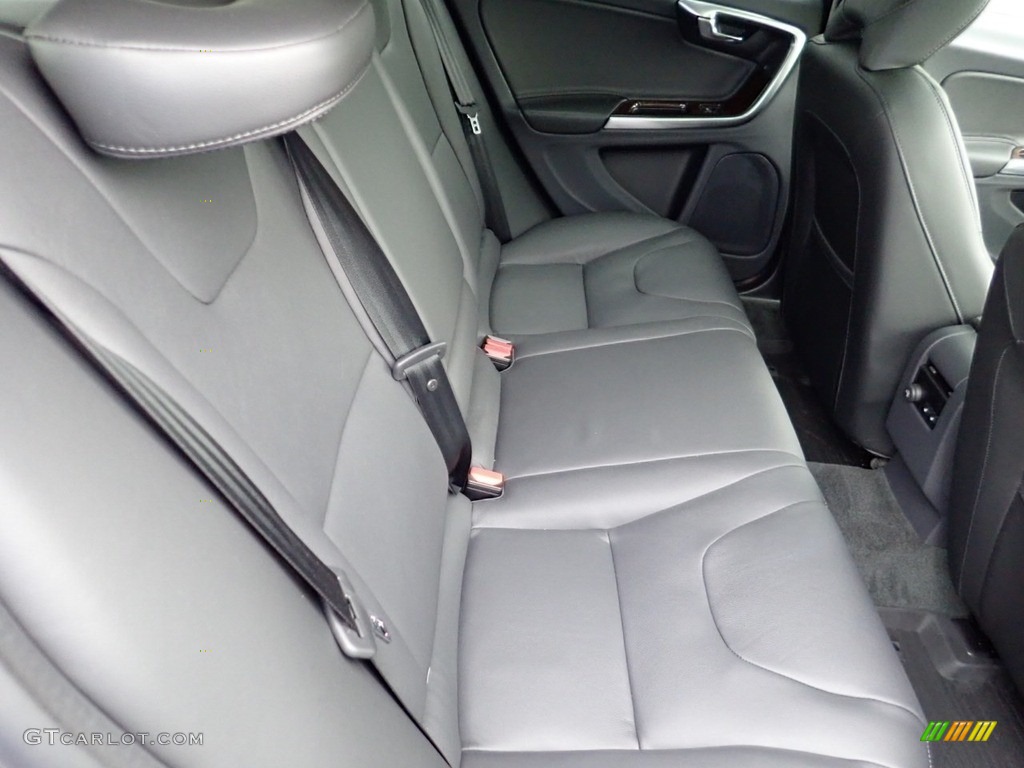 Off Black Interior 2017 Volvo V60 T5 AWD Photo #138193863