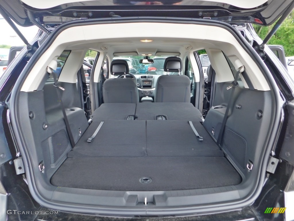 2020 Dodge Journey SE Value Trunk Photos