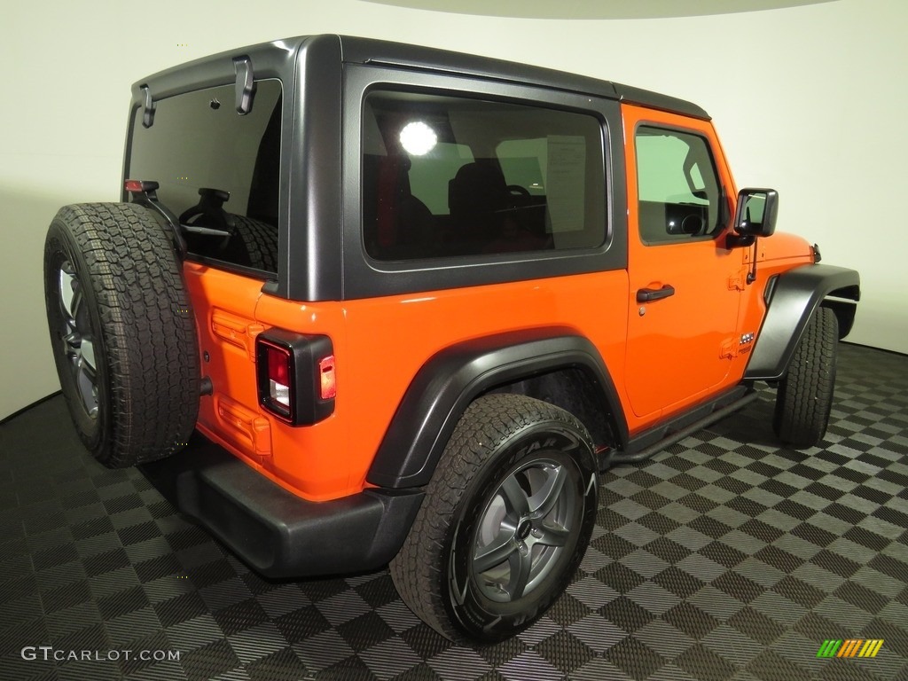2019 Wrangler Sport 4x4 - Punk