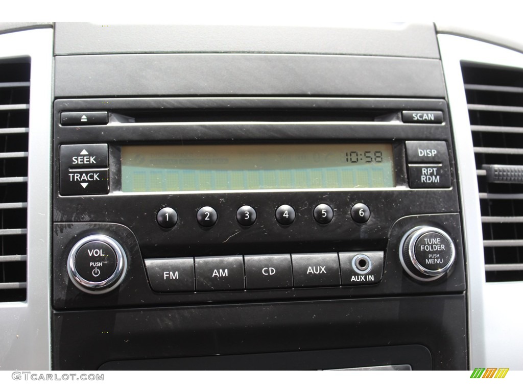 2016 Nissan Frontier S King Cab Controls Photo #138202151