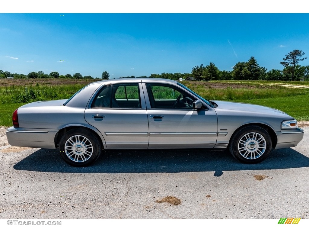 2010 Grand Marquis LS Ultimate Edition - Silver Birch Metallic / Light Camel photo #3