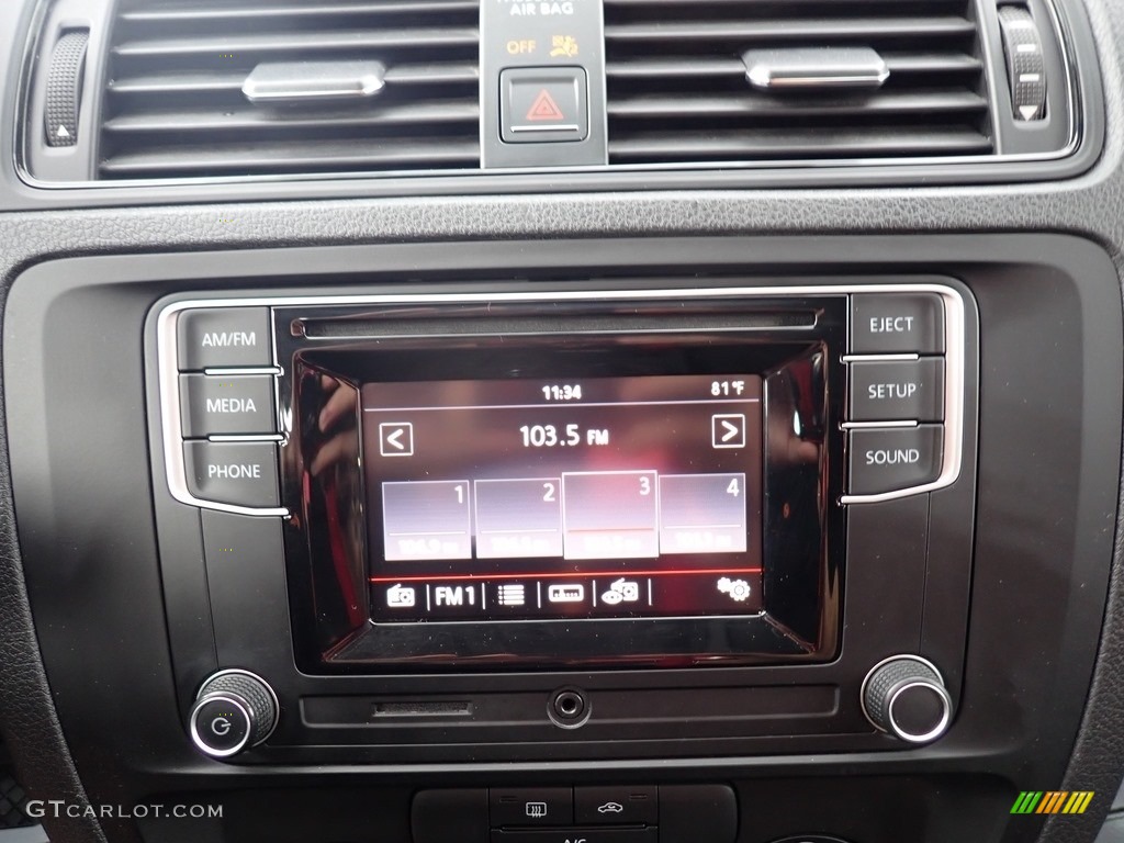 2016 Volkswagen Jetta S Controls Photo #138205604