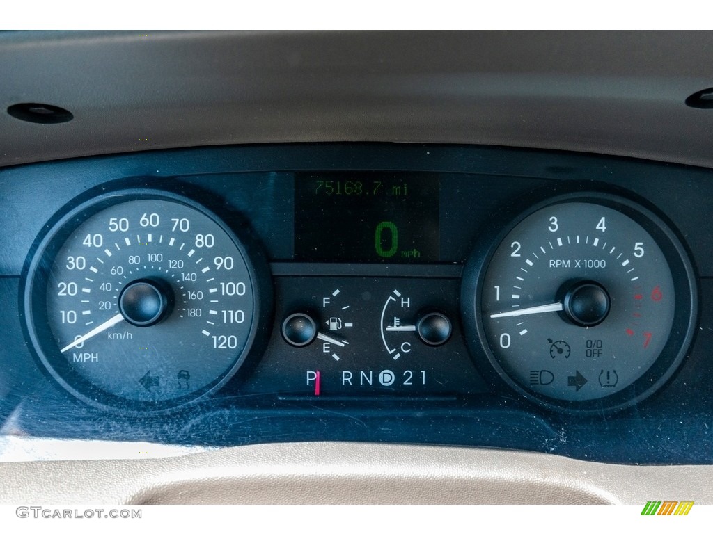 2010 Grand Marquis LS Ultimate Edition - Silver Birch Metallic / Light Camel photo #35