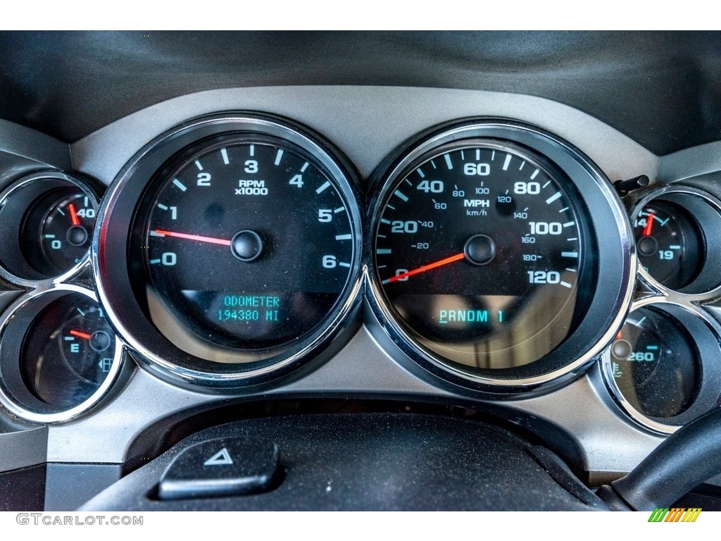 2011 Chevrolet Silverado 2500HD Extended Cab Gauges Photo #138206630