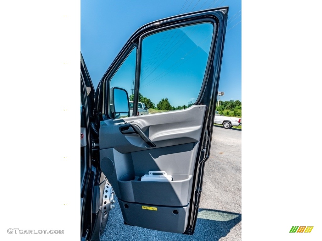 2015 Sprinter 3500 High Roof Passenger Van - Black Blue / Black photo #38