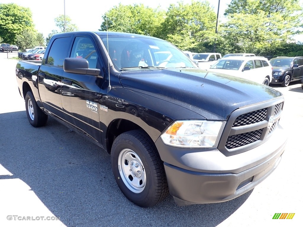 2020 1500 Classic Tradesman Crew Cab 4x4 - Diamond Black Crystal Pearl / Black/Diesel Gray photo #7