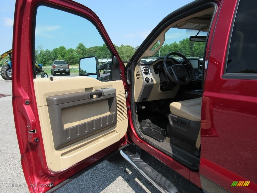 2016 F350 Super Duty Lariat Crew Cab 4x4 - Ruby Red Metallic / Adobe photo #12