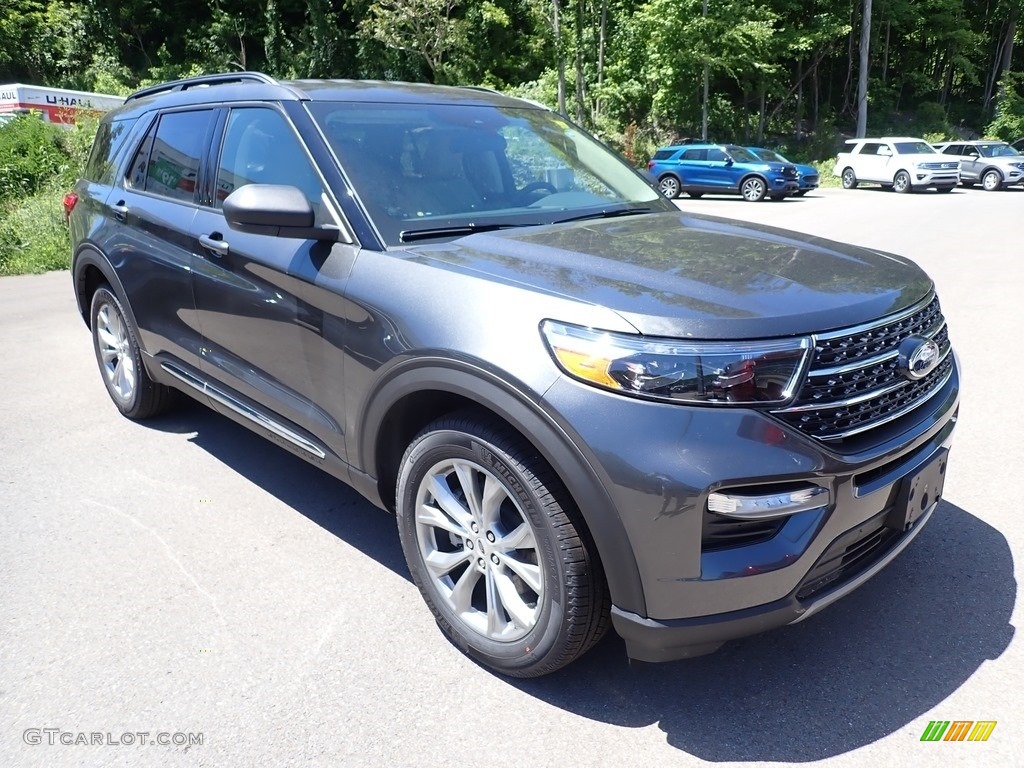 2020 Explorer XLT 4WD - Silver Spruce Metallic / Sandstone photo #3