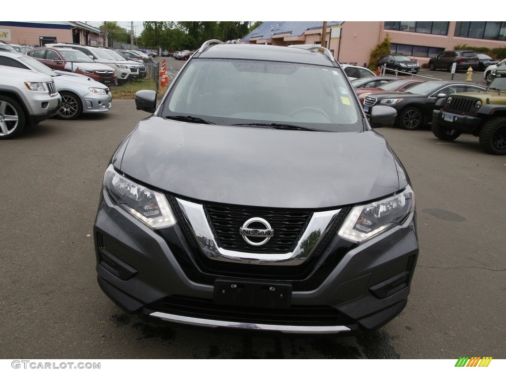 2017 Rogue SV AWD - Gun Metallic / Charcoal photo #2