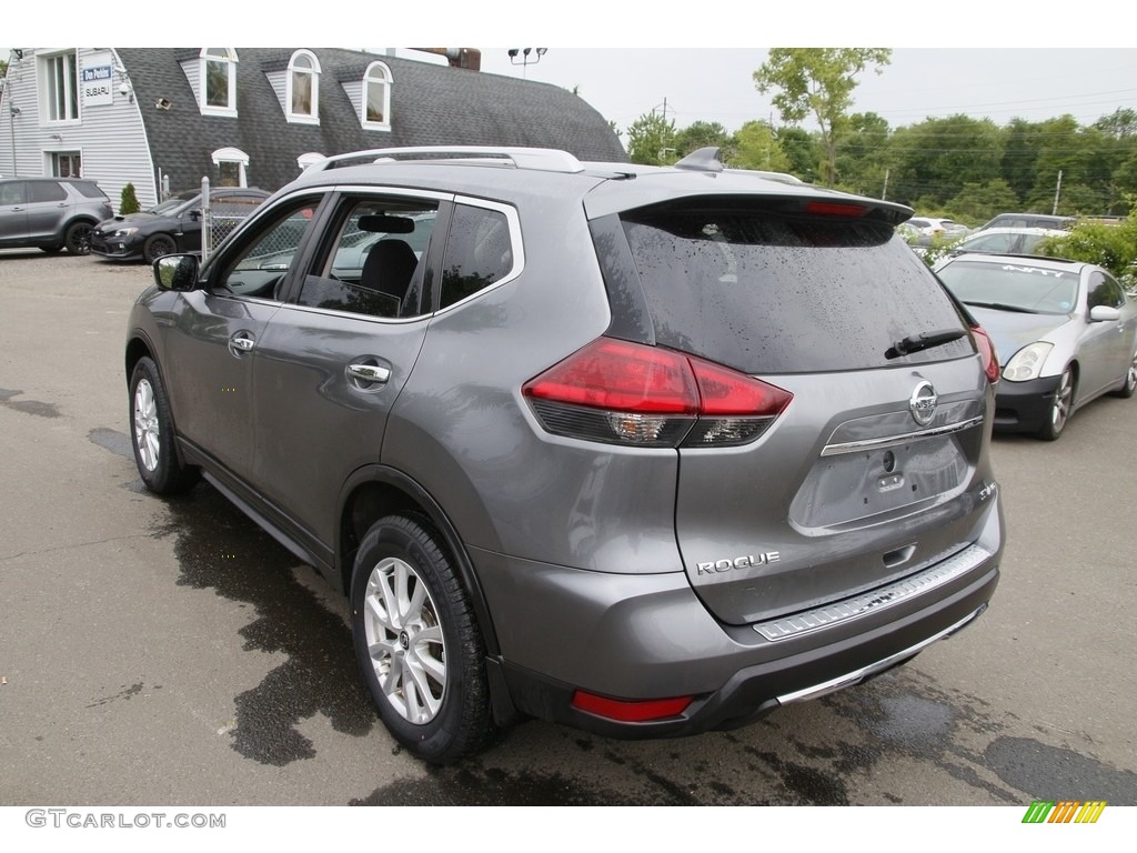 2017 Rogue SV AWD - Gun Metallic / Charcoal photo #7