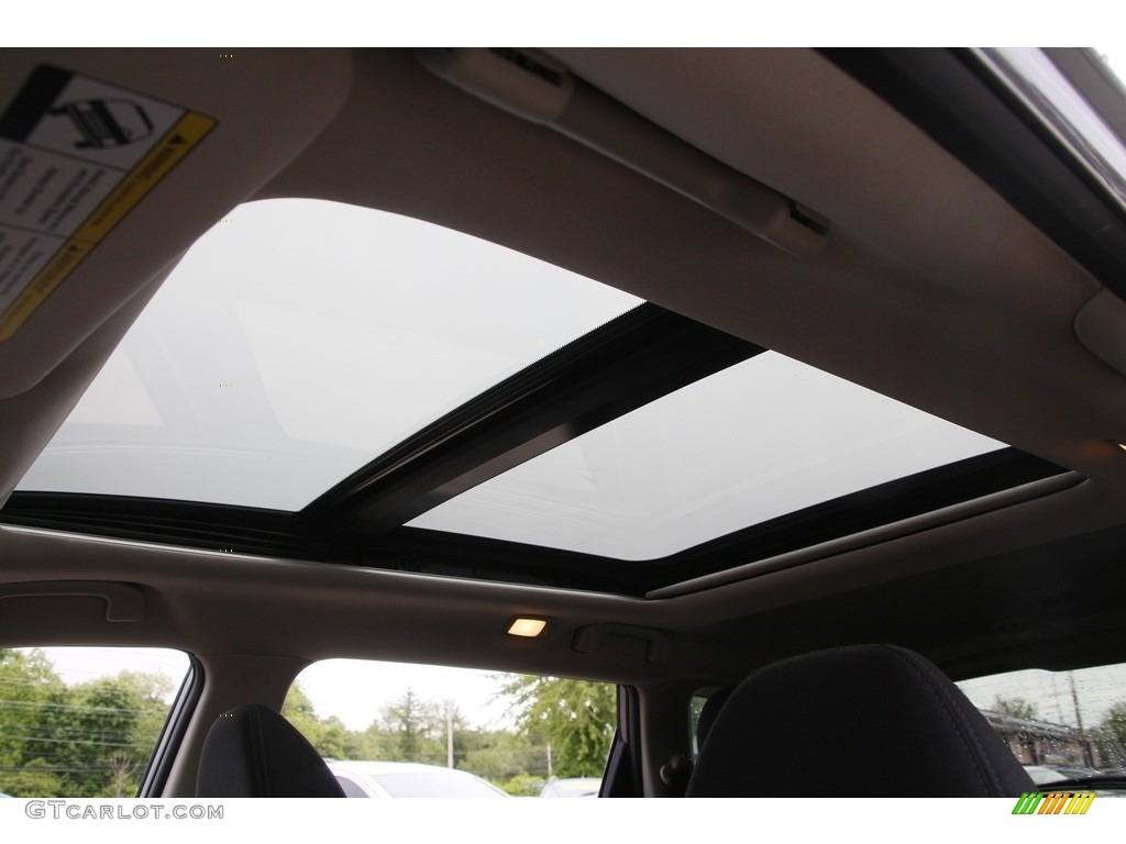 2017 Rogue SV AWD - Gun Metallic / Charcoal photo #11