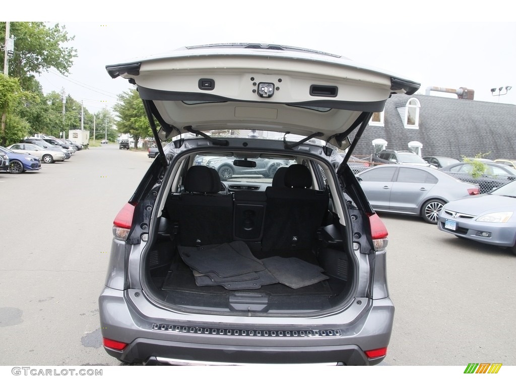 2017 Rogue SV AWD - Gun Metallic / Charcoal photo #14