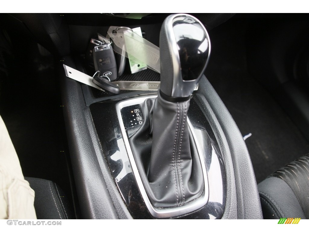 2017 Rogue SV AWD - Gun Metallic / Charcoal photo #20