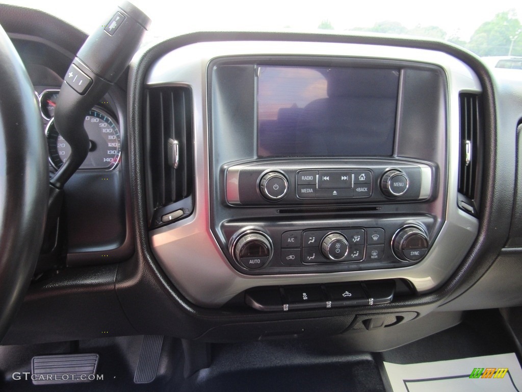2018 Chevrolet Silverado 2500HD LT Crew Cab Controls Photos