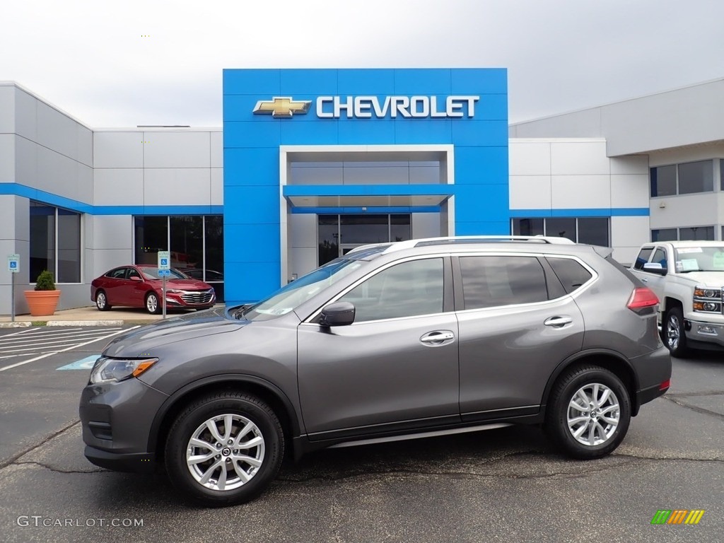 2017 Rogue SV AWD - Gun Metallic / Charcoal photo #1