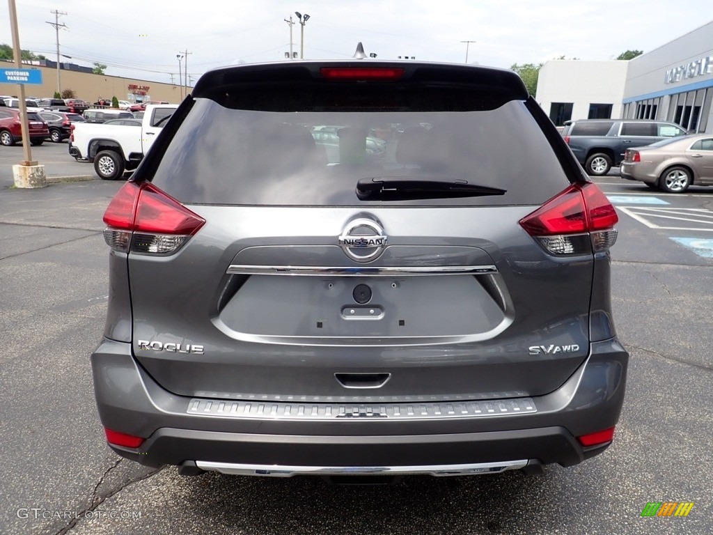 2017 Rogue SV AWD - Gun Metallic / Charcoal photo #6