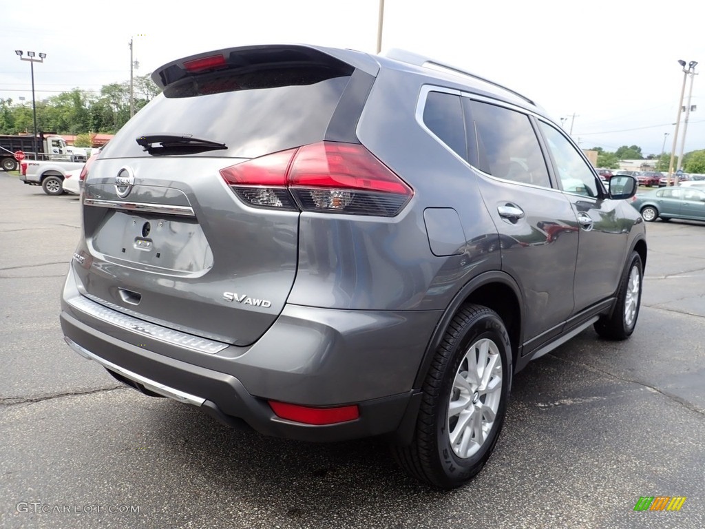 2017 Rogue SV AWD - Gun Metallic / Charcoal photo #8