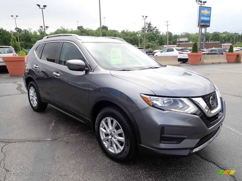 2017 Rogue SV AWD - Gun Metallic / Charcoal photo #11