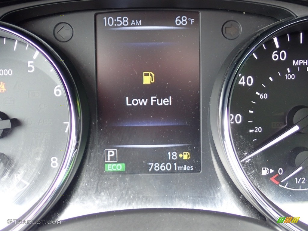 2017 Rogue SV AWD - Gun Metallic / Charcoal photo #29