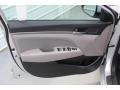 Symphony Silver - Elantra SEL Photo No. 14