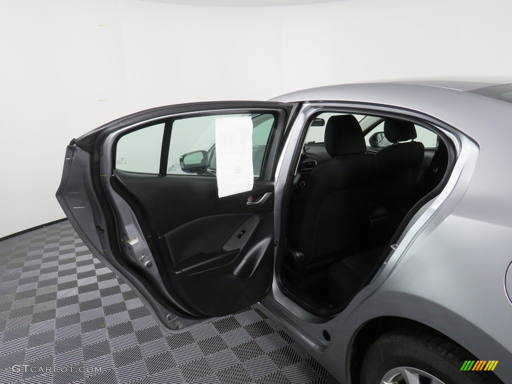 2015 Mazda MAZDA3 i Touring 4 Door Black Door Panel Photo #138224999