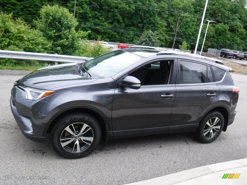 2017 RAV4 XLE AWD - Magnetic Gray Metallic / Ash photo #11