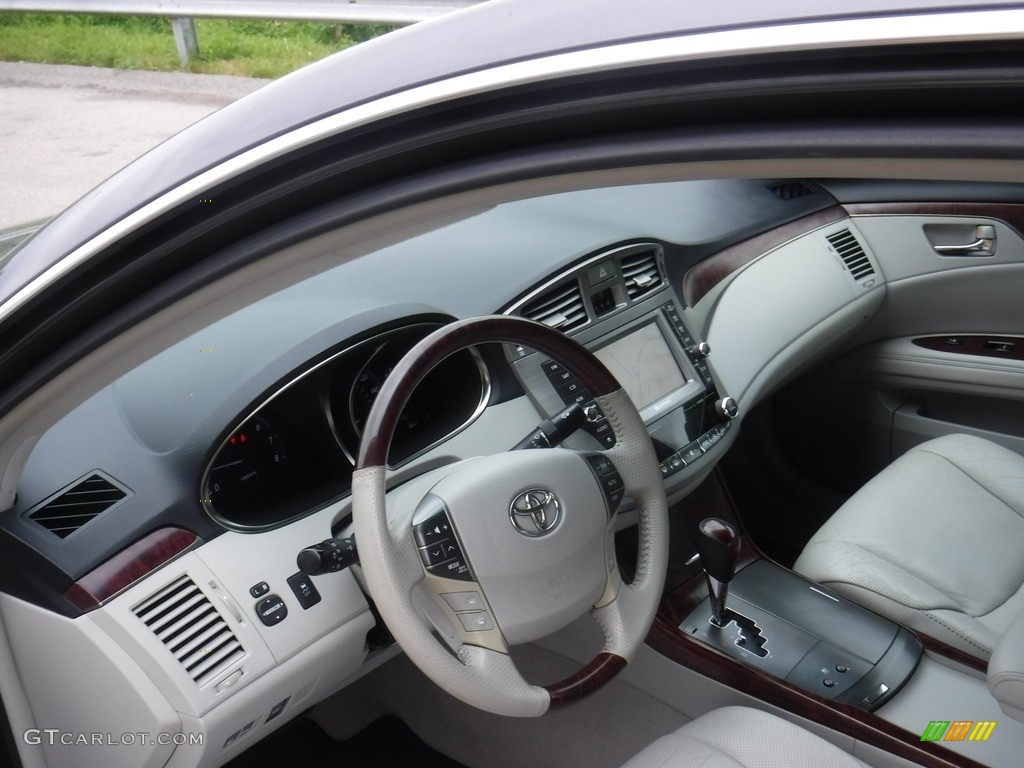 2011 Avalon Limited - Magnetic Gray Metallic / Light Gray photo #19