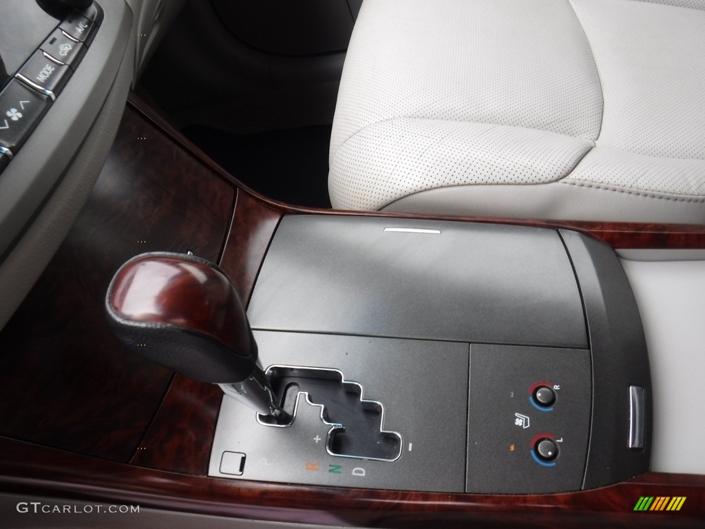 2011 Avalon Limited - Magnetic Gray Metallic / Light Gray photo #22